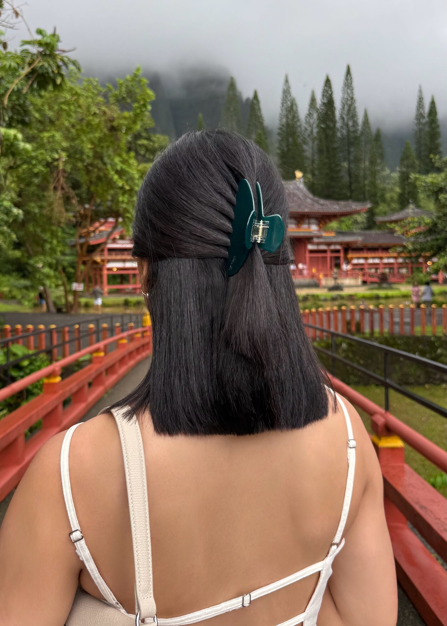 Everyday Hair Clip in Emerald Green - View 6
