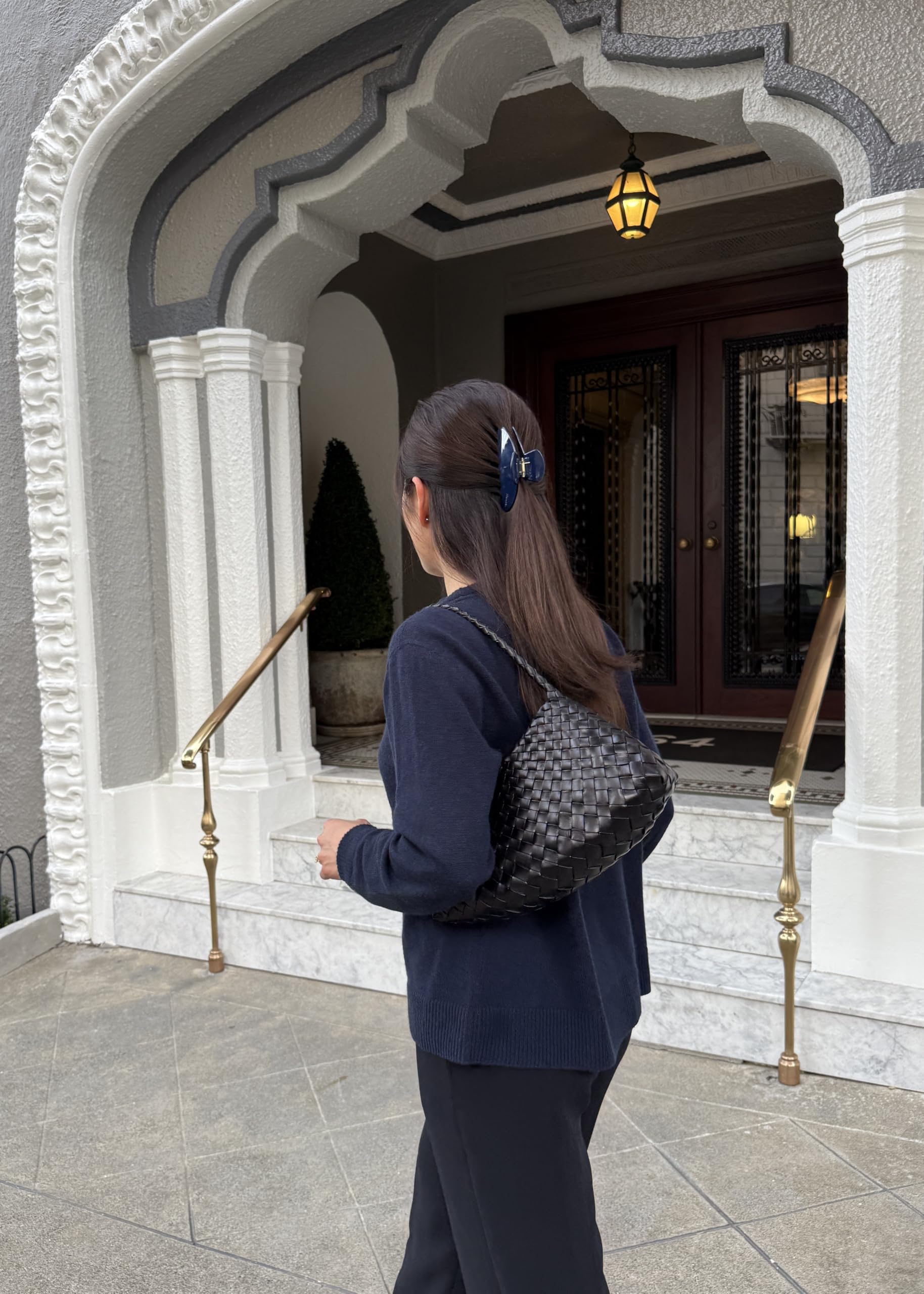 Everyday Hair Clip in Navy - View 4