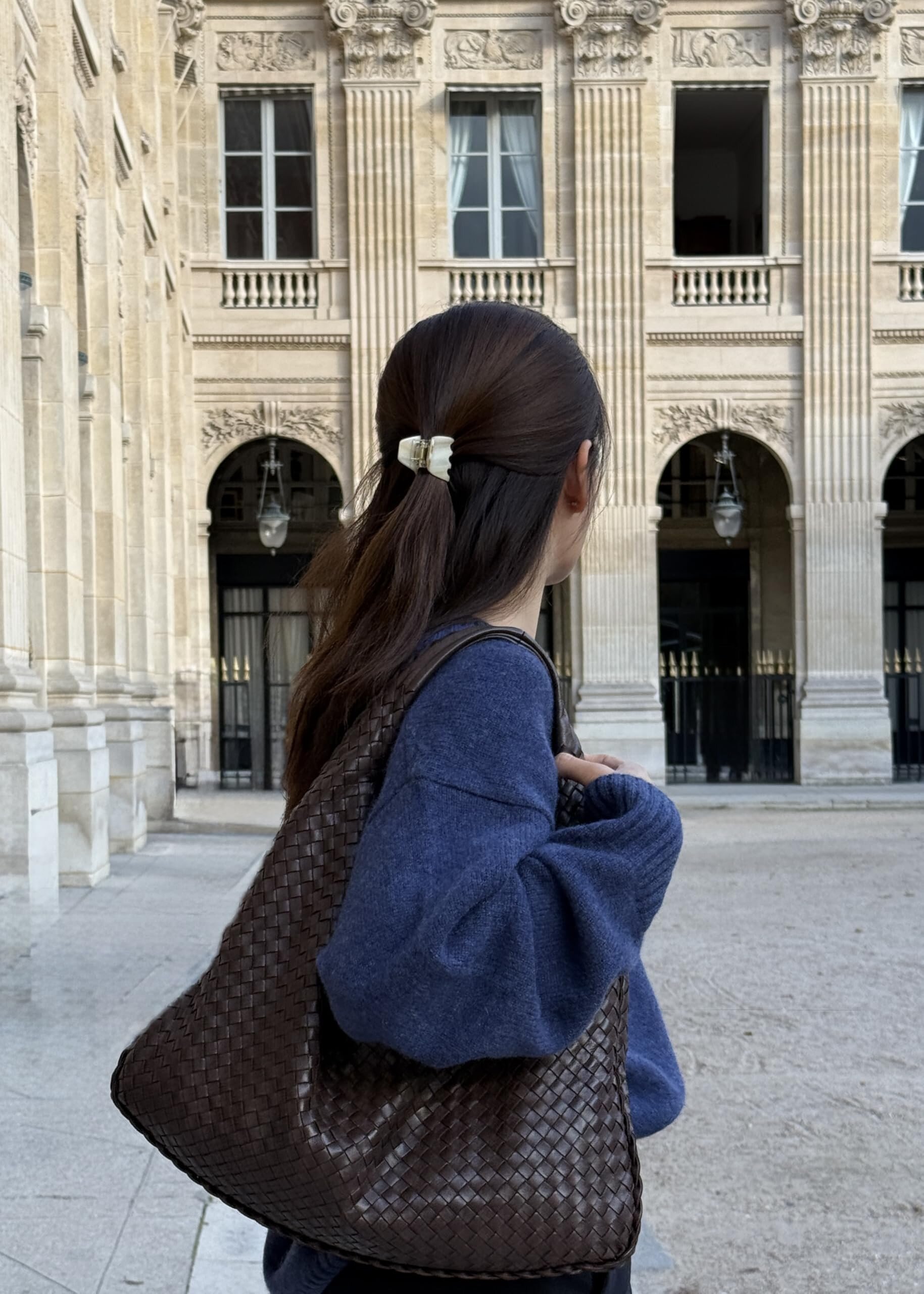 Small Everyday Hair Clip in Cream - View 7