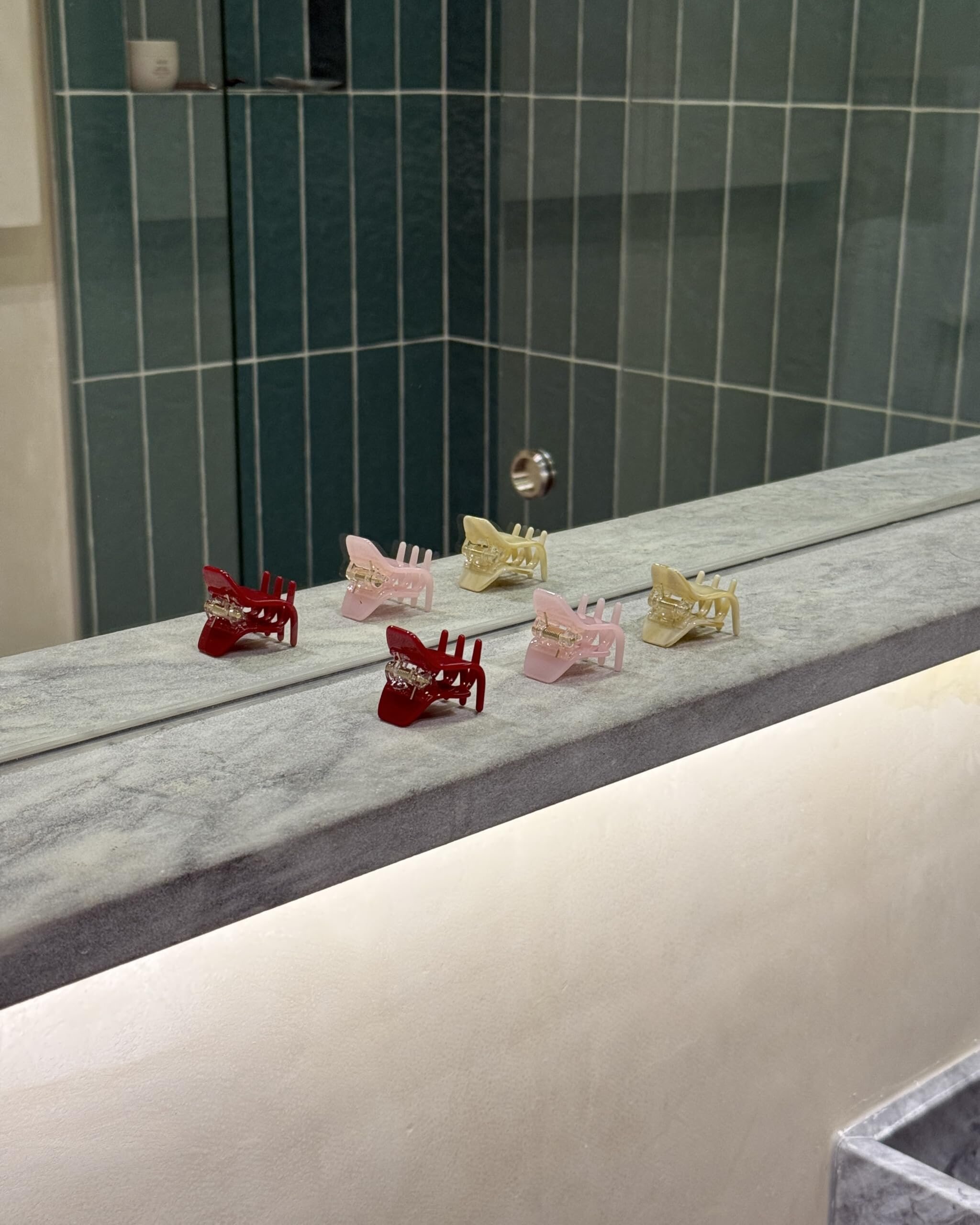 Small Everyday Hair Clip in Red - View 7